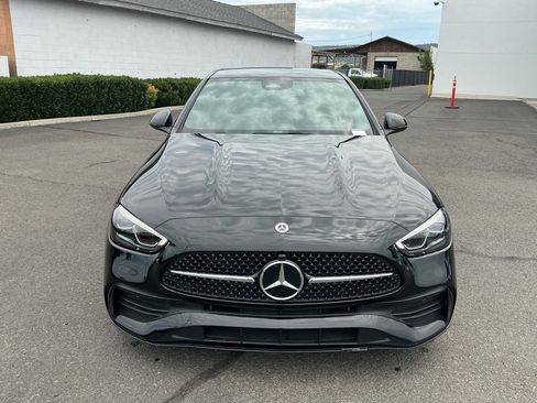 Used 2025 Mercedes-Benz C 300 4MATIC Sedan image 4