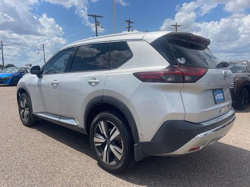 Used 2022 Nissan Rogue Platinum w/ Head-Up Display Package FWD image 5