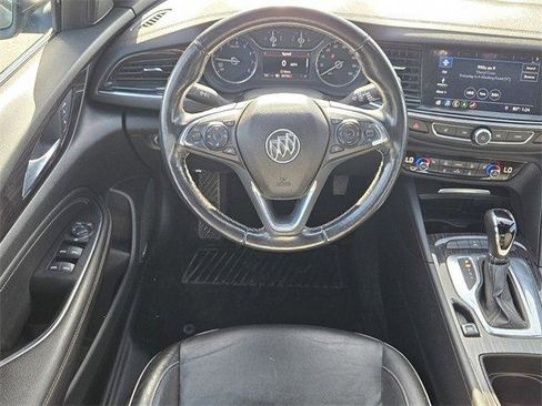 Used 2019 Buick Regal Avenir w/ Driver Confidence Package II image 11