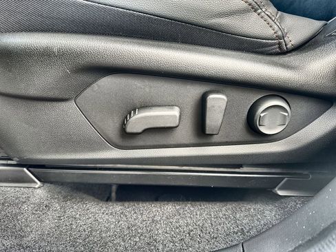 Used 2025 Subaru Forester Touring w/ Popular Package - Touring image 21