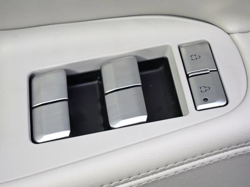New 2026 Lincoln Navigator Reserve AWD/4WD image 23