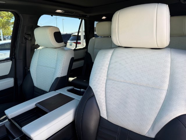 Used 2024 Toyota Sequoia Capstone AWD/4WD image 11