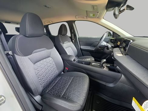 New 2026 Nissan Kicks SV w/ Interior Electronics Package AWD/4WD image 9