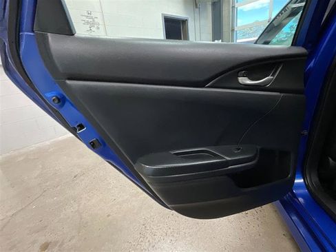 Used 2019 Honda Civic Sport image 18