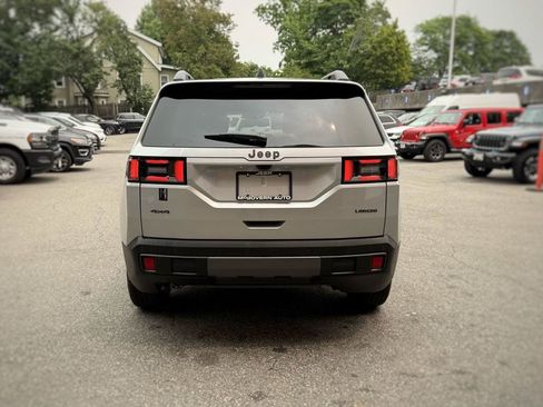New 2026 Jeep Cherokee Laredo AWD/4WD image 10