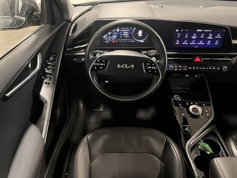 Used 2023 Kia Niro Wind image 18