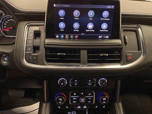 Used 2021 Chevrolet Tahoe LT w/ LT Signature Package AWD/4WD image 35