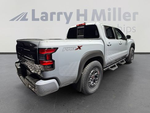 New 2026 Nissan Frontier Pro-X image 5