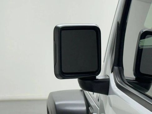 Used 2020 Jeep Wrangler Sport AWD/4WD image 38