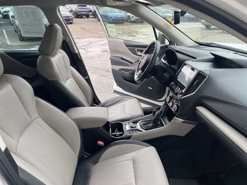 Used 2023 Subaru Forester Limited image 22