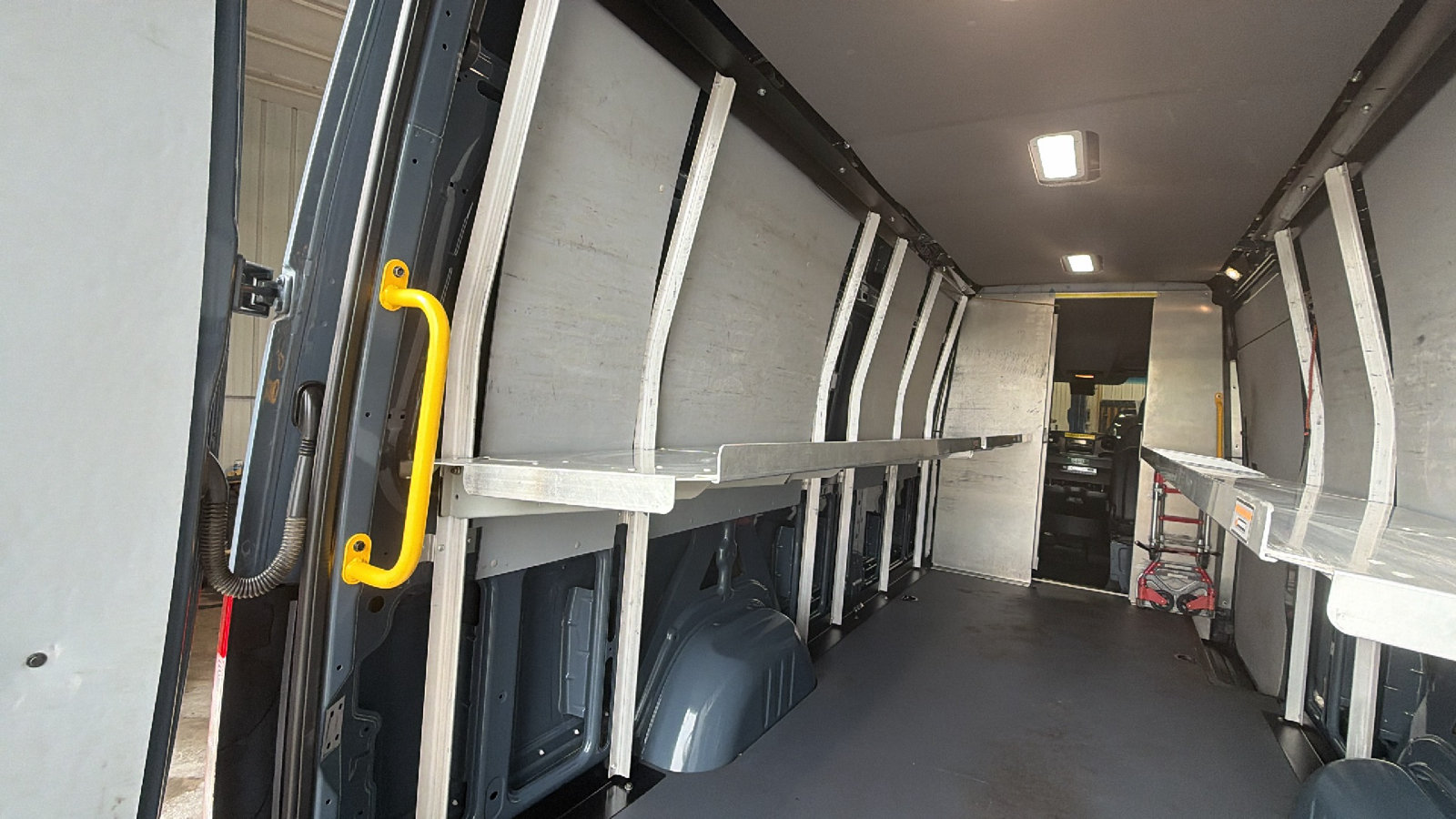Used 2019 Mercedes-Benz Sprinter 170 image 15