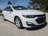 Used 2019 Chevrolet Malibu LS image 2
