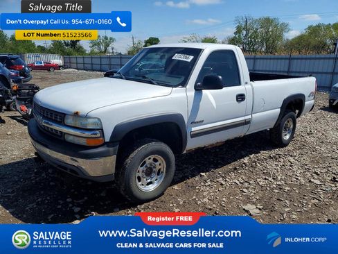 Used 2000 Chevrolet Silverado 2500 4x4 Regular Cab w/ Exterior Appearance Pkg image 1