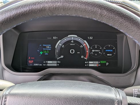 Used 2024 Toyota Tundra Platinum AWD/4WD image 40