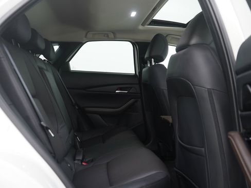 Used 2025 MAZDA CX-30 2.5 Turbo w/ Premium Plus Pkg image 12