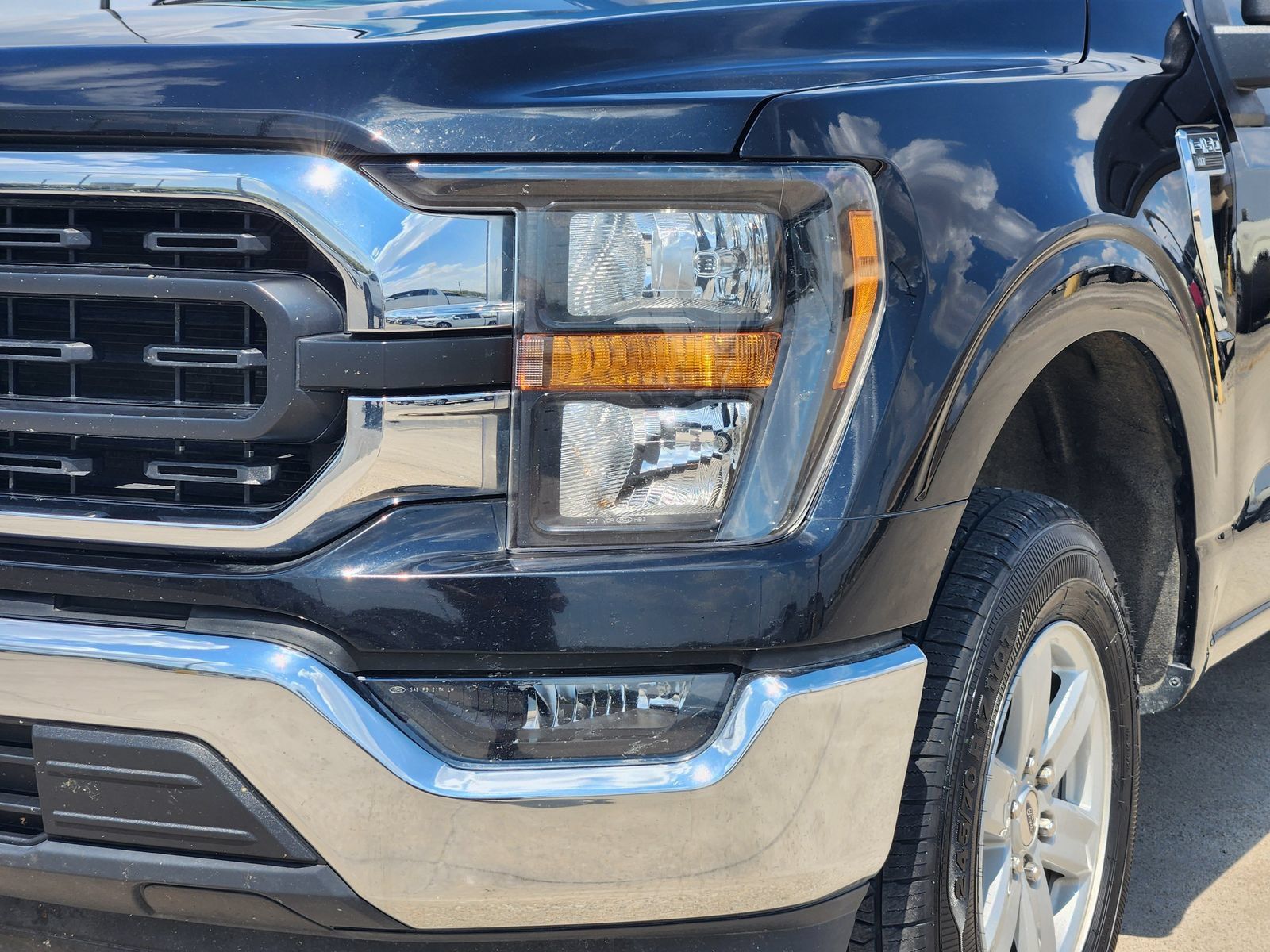 Used 2023 Ford F150 XLT RWD image 10