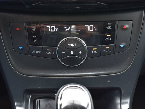 Used 2019 Nissan Sentra SV FWD image 27