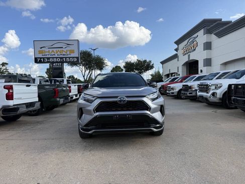 Used 2024 Toyota RAV4 XSE AWD/4WD image 39