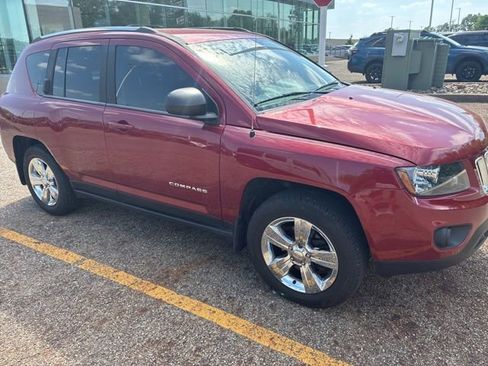 Used 2014 Jeep Compass Sport w/ Power Value Group AWD/4WD image 3