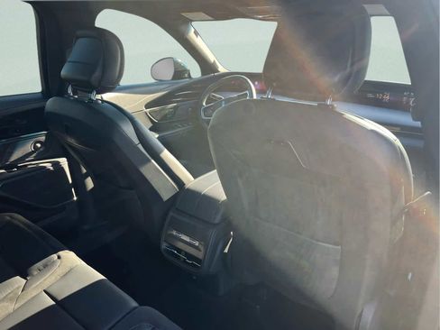 Used 2024 Lincoln Nautilus Reserve w/ Equipment Group 202A image 20