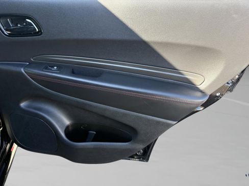 Used 2024 Dodge Durango GT image 32