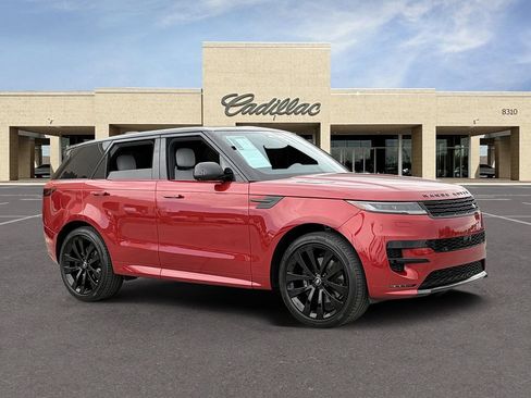 Used 2025 Land Rover Range Rover Sport Dynamic SE AWD/4WD image 3