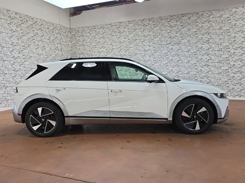 New 2026 Hyundai Ioniq 5 Limited image 6