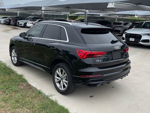 Used 2021 Audi Q3 2.0T Premium w/ Convenience Package AWD/4WD image 2