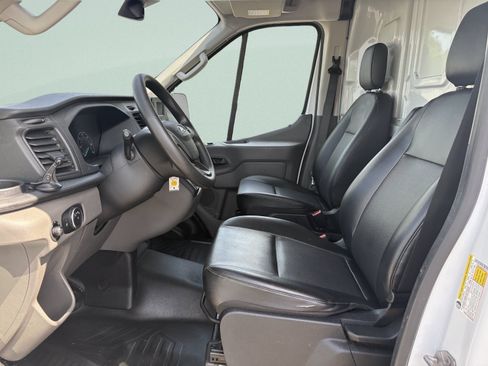 Used 2020 Ford Transit 250 Medium Roof RWD image 8