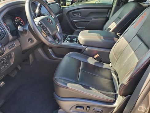 Used 2023 Nissan Titan PRO-4X w/ Pro-4x Convenience Package image 13