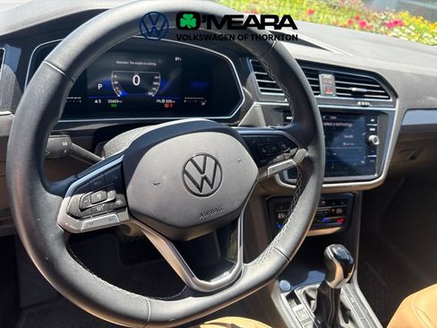 Used 2022 Volkswagen Tiguan SE FWD image 4