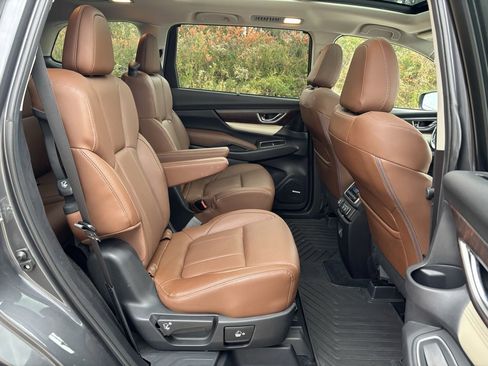 Used 2019 Subaru Ascent Touring w/ Popular Package #2 image 27