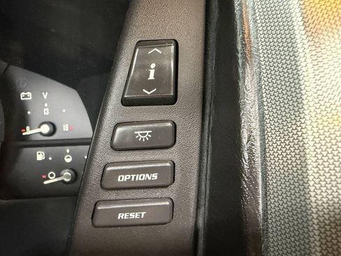 Used 2004 Cadillac XLR RWD image 26