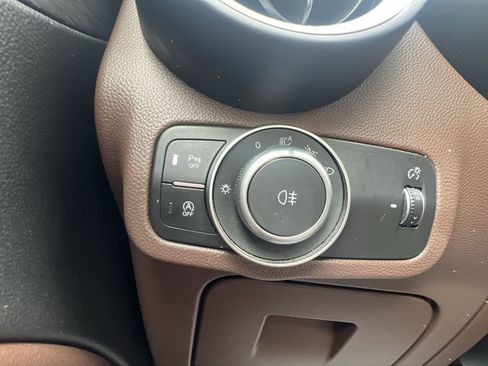 Used 2021 Alfa Romeo Stelvio Ti w/ Nero Edizione image 75