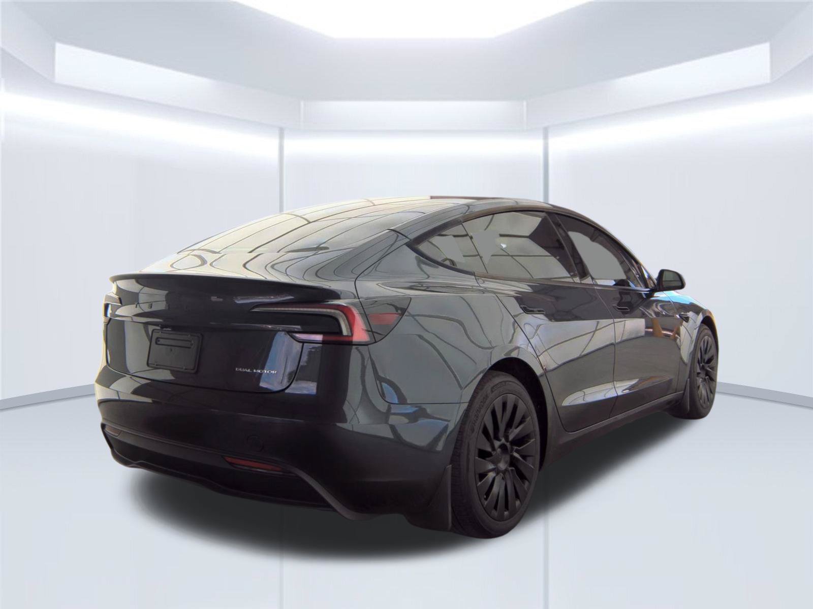 Used 2025 Tesla Model 3 Long Range AWD/4WD image 3