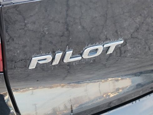 Used 2019 Honda Pilot Elite image 11
