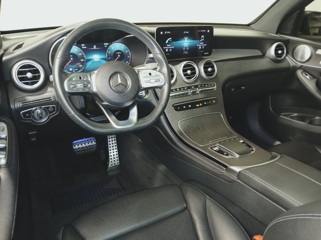 Certified 2020 Mercedes-Benz GLC 300 4MATIC image 9