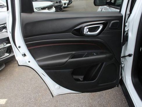 Used 2022 Jeep Compass Trailhawk w/ Sun and Sound Group image 23