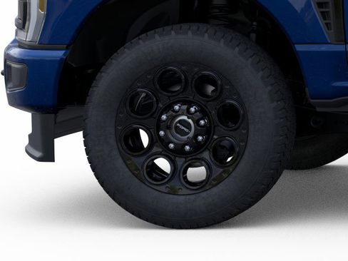 New 2026 Ford F250 Lariat w/ Black Appearance Package image 19