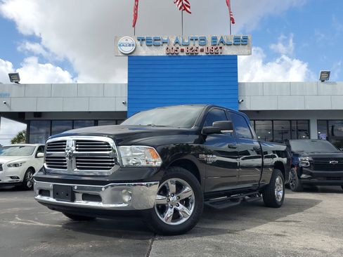 Used 2019 RAM 1500 Big Horn image 2