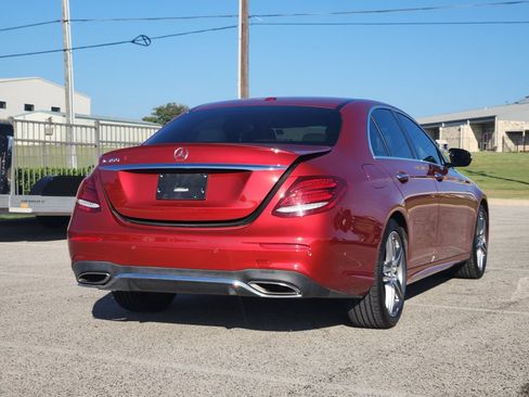 Used 2017 Mercedes-Benz E 300 image 4