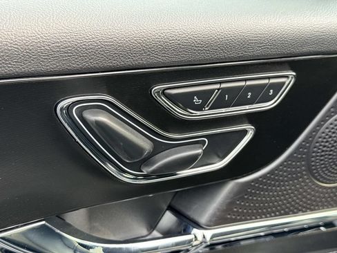 Used 2024 Lincoln Corsair AWD image 17