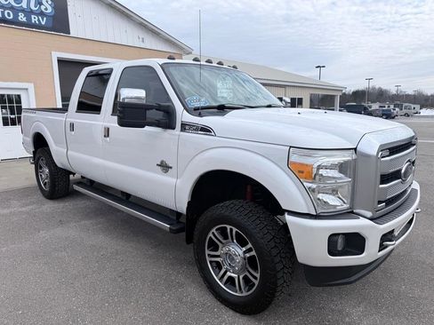 Used 2015 Ford F350 Platinum w/ FX4 Off-Road Package image 4