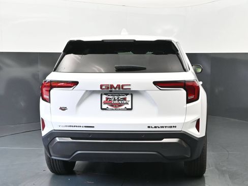 Used 2025 GMC Terrain Elevation AWD/4WD image 5