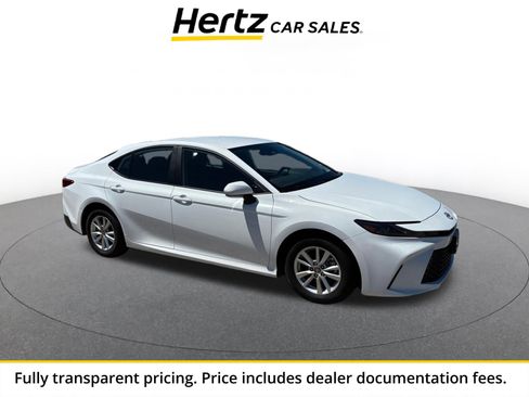 Used 2025 Toyota Camry LE FWD image 1
