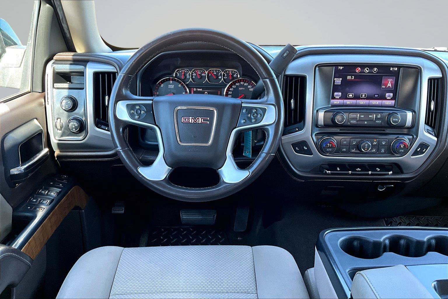 Used 2015 GMC Sierra 1500 SLE w/ SLE Value Package AWD/4WD image 6