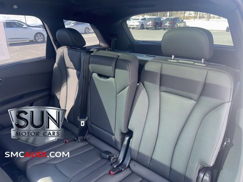 Used 2025 Audi Q7 3.0T Premium Plus w/ Premium Plus Package image 16