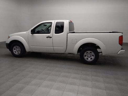 Used 2019 Nissan Frontier S image 3
