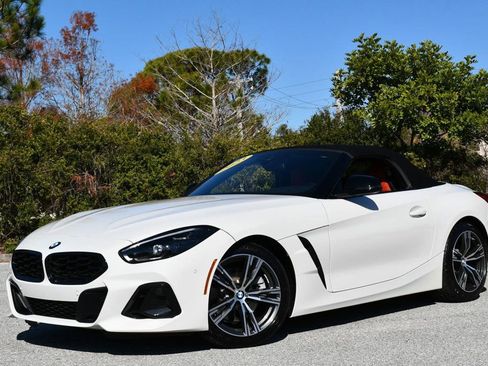 Used 2023 BMW Z4 sDrive30i w/ Premium Package image 26