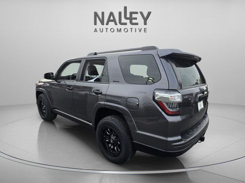 Used 2019 Toyota 4Runner Limited image 3